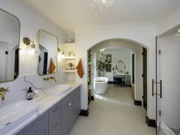 Bathroom 8