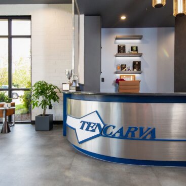 Electro-Mechanical Distributor - Reception Area